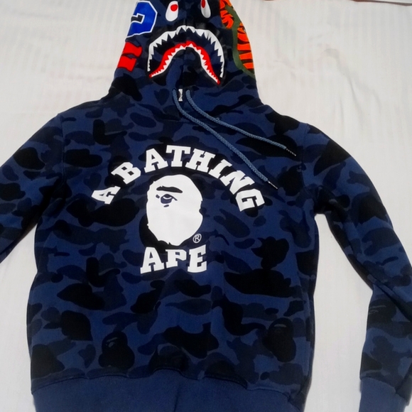bape shirt hoodie